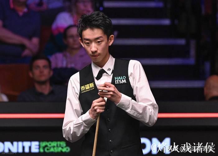 斯诺克西安大奖赛:吴宜泽以5-2击败徐思 成功挺进32强 斯诺克西安大奖赛:吴宜泽以5-2击败徐思 成功挺进32强